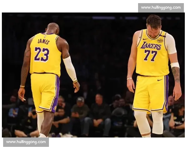 湖人对决黄蜂青春风暴与冠军底蕴的正面碰撞之夜激战联盟焦点战役今夜上演