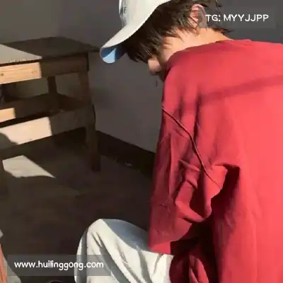 雷波骁